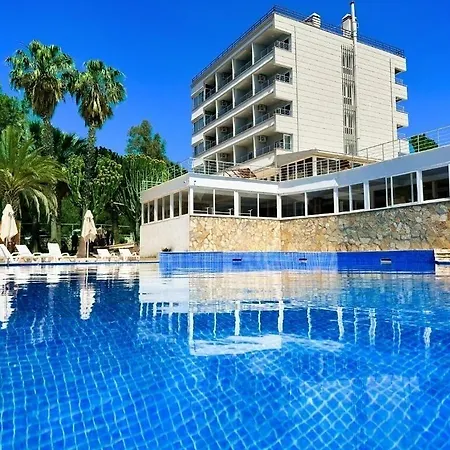 The Nix Hotel 4*